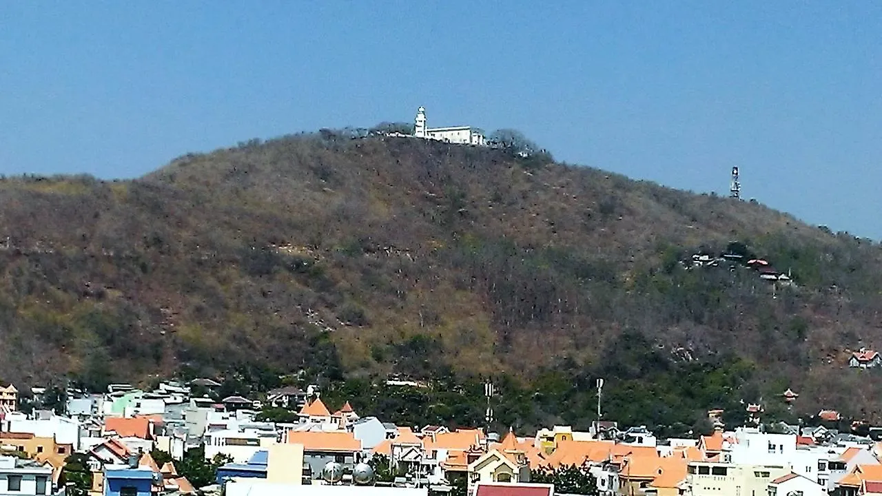 Hoang Linh Hotel Vung Tau 2*,  Vietnam